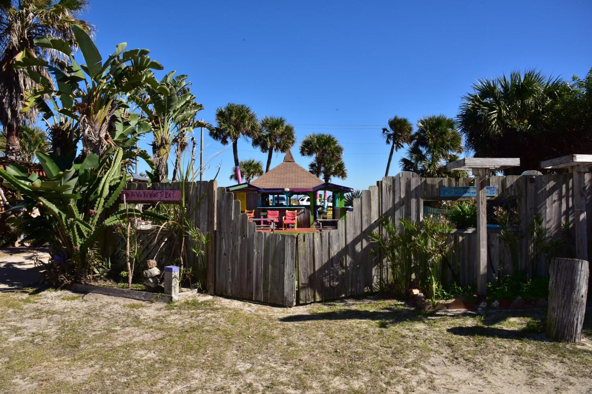 The Beach House At Si Como No Inn Flagler Beach Exterior photo